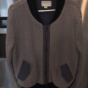 Sherpa fleece bomber Size XL